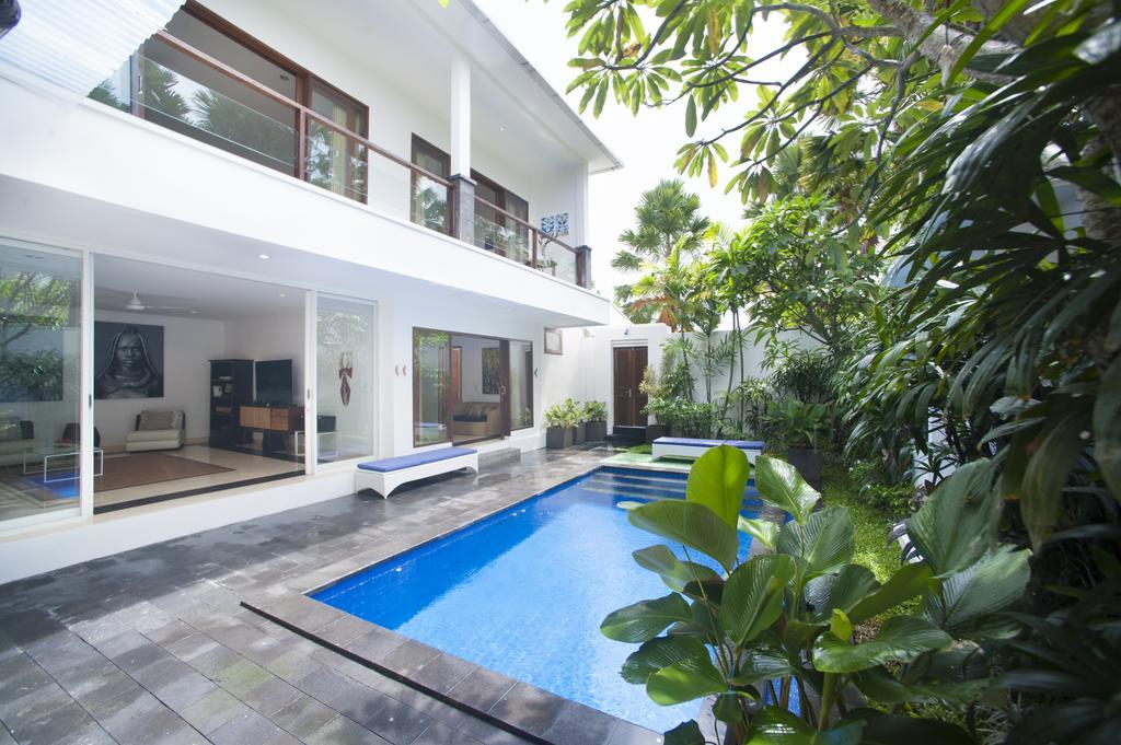 Villa Penelopy Seminyak  Exterior photo